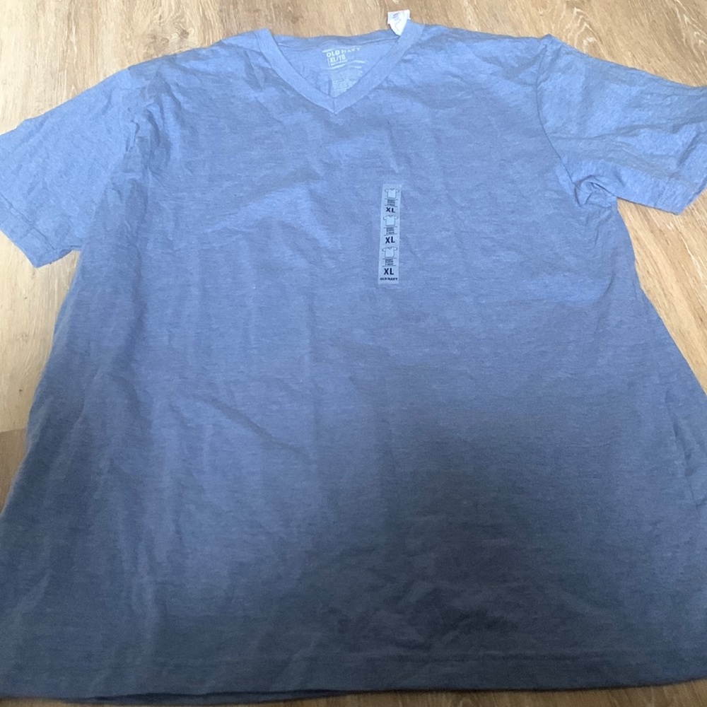 Old Navy short sleeve T-shirt BNWT